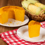 Bolo de Baunilha com Recheio de Chocolate Super Cremoso: Receita Caseira Fácil, Fofinha e Perfeita para Qualquer Ocasião