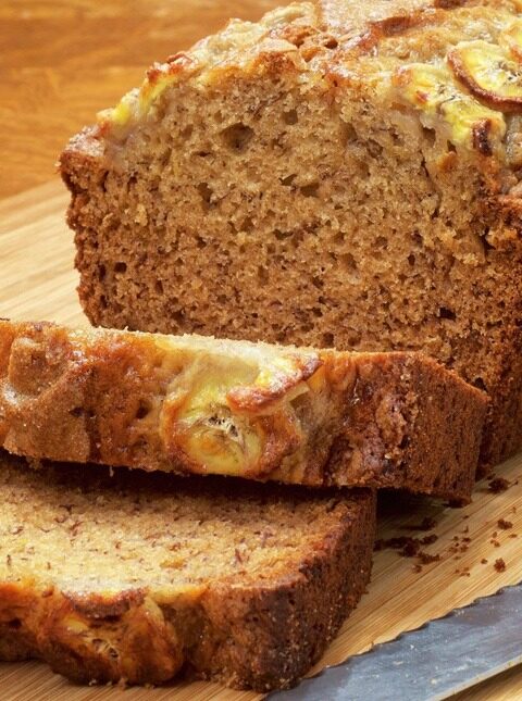 bolo de banana com aveia e passas