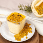 Mousse de Limão Super Cremosa, Refrescante e com Azedinho na Medida Certa que Fica Pronta em Minutos e Some Rapidinho da Geladeira