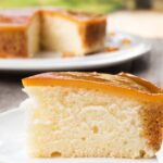 Bolo de Leite de Coco Bem Macio e Aromático que Perfuma a Casa Inteira e Lembra Receita Feita com Carinho na Casa da Vovó