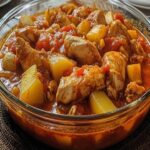 Lombo Suíno Assado Suculento com Temperos da Casa, Molho Aromático e Carne Macia que Faz a Cozinha Cheirar a Almoço Especial