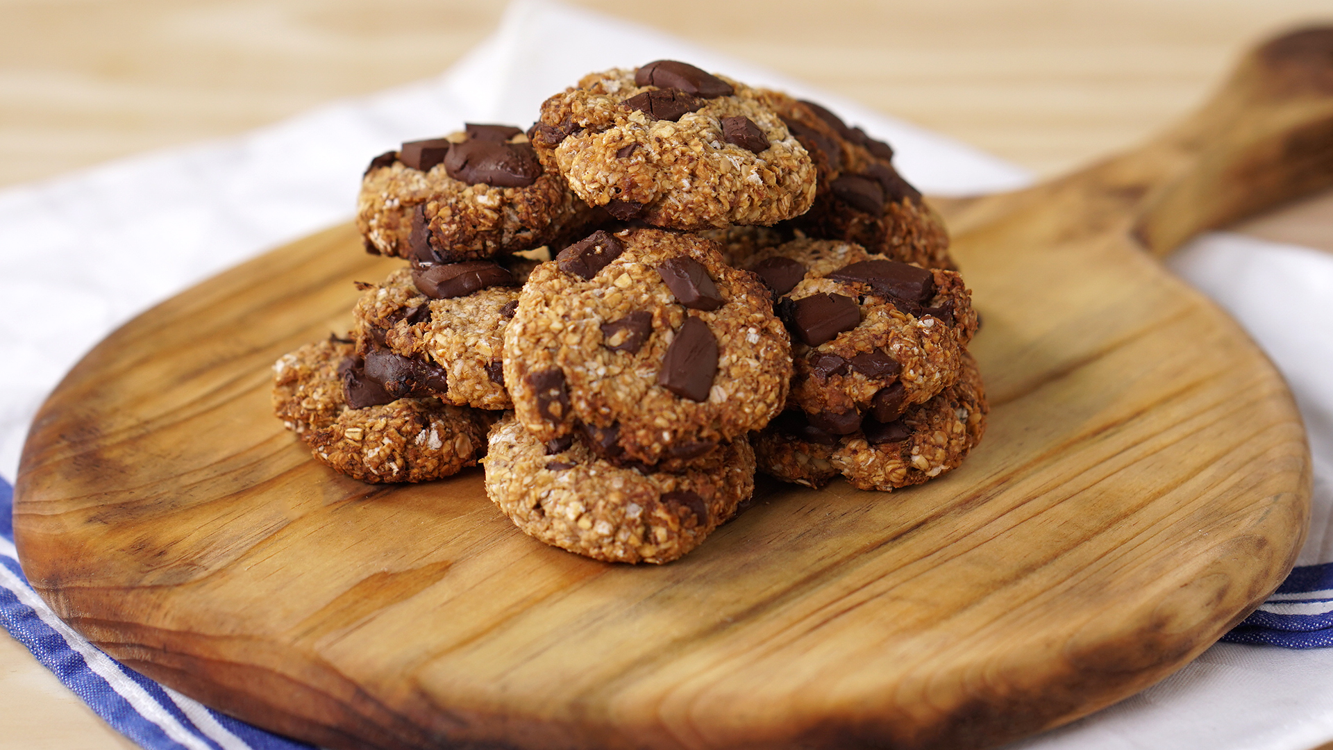 Cookie de Aveia com Banana Sem Açúcar que Fica Crocante por Fora, Macio por Dentro e Perfeito pra um Lanchinho Rápido, Saudável e Sem Culpa em Qualquer Hora do Dia