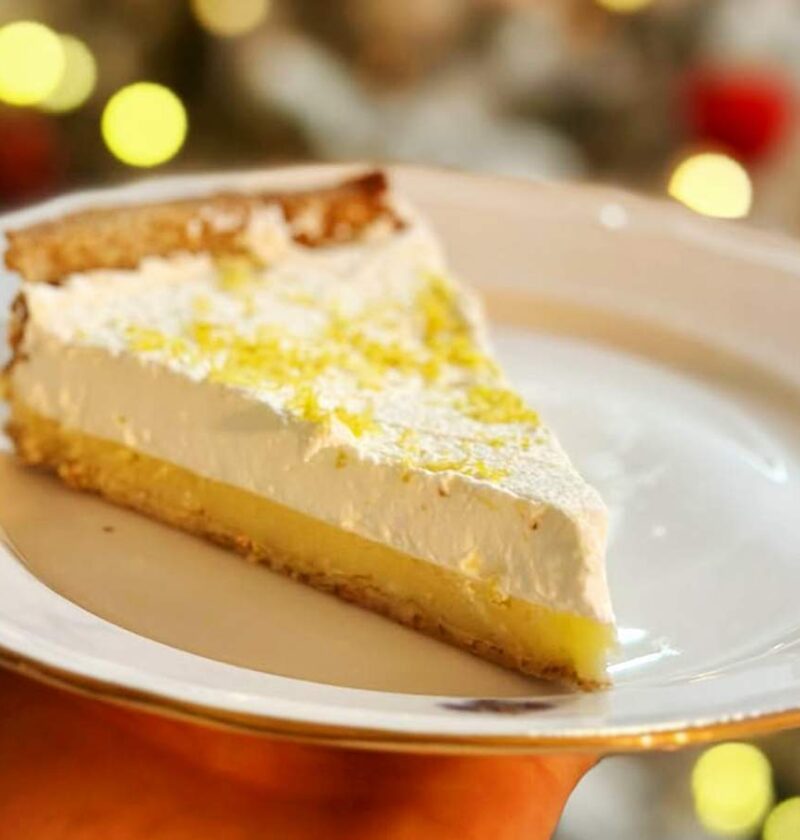 Torta de Limão Siciliano com Manjericão