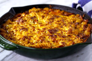 Macarrão Gratinado com Creme de Alho
