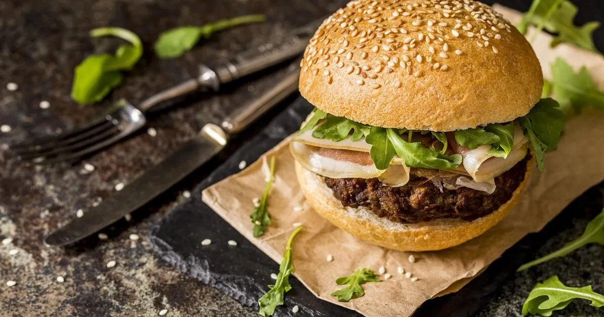 Hambúrguer Fit Caseiro: Saudável, Saboroso e Fácil de Fazer