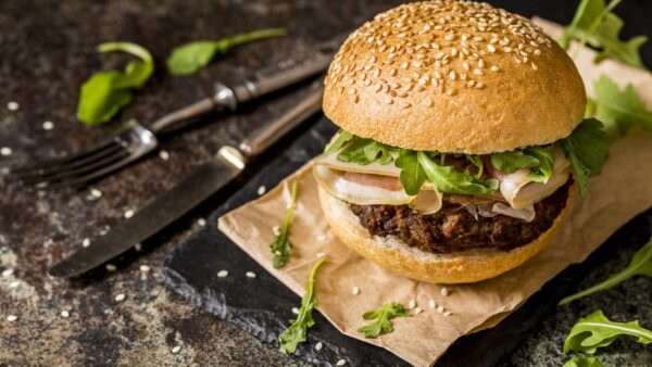 Hambúrguer Fit Caseiro: Saudável, Saboroso e Fácil de Fazer