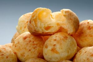 Pão de Queijo Perfeito: Aprenda a Massa e o Recheio Ideal