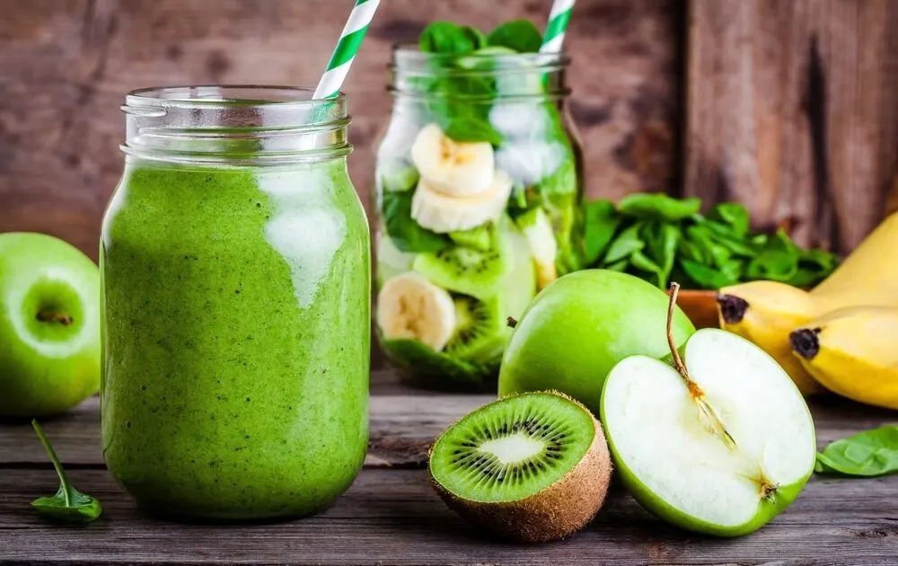 Como Fazer uma Vitamina Verde Saudável e Refrescante