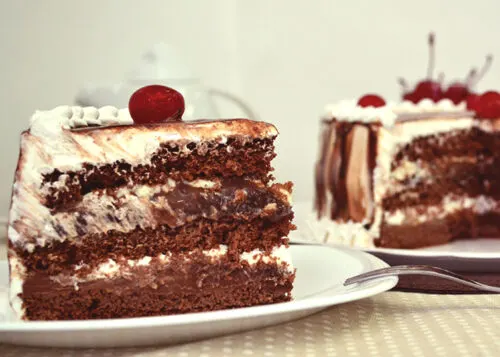 Bolo de Bariloche Irresistível: Receita Cremosa com Muito Chocolate e Sabor de Confeitaria