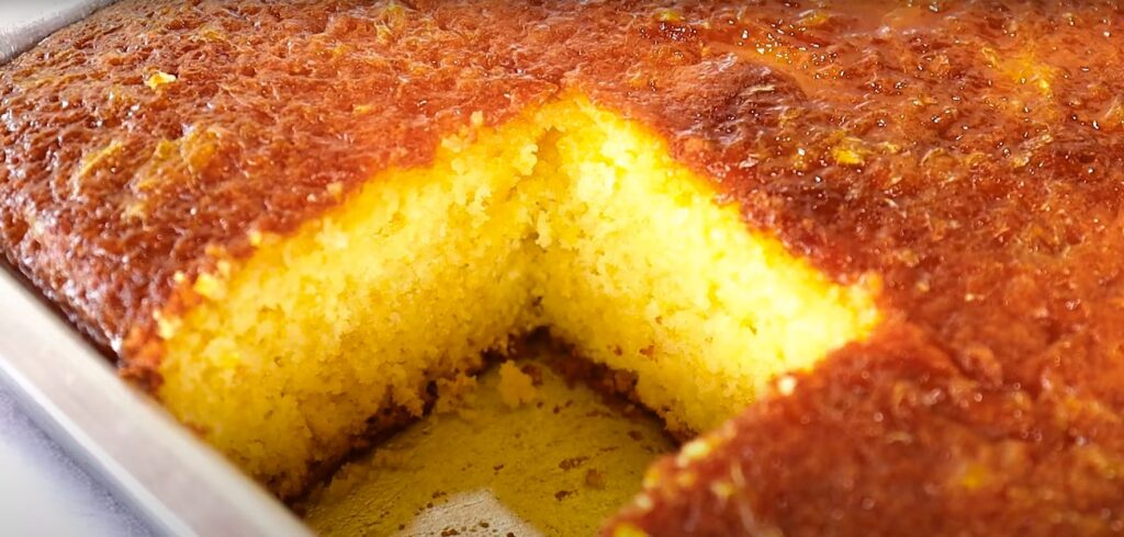 Aprenda a preparar um delicioso Bolo Francês de Laranja, fofinho, úmido e com aroma irresistível. Uma receita elegante e fácil, perfeita para acompanhar um café ou servir em ocasiões especiais.