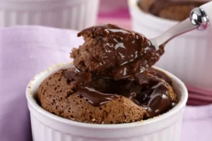 Suflê de Chocolate: Receita Leve, Cremosa e com Centro Irresistível